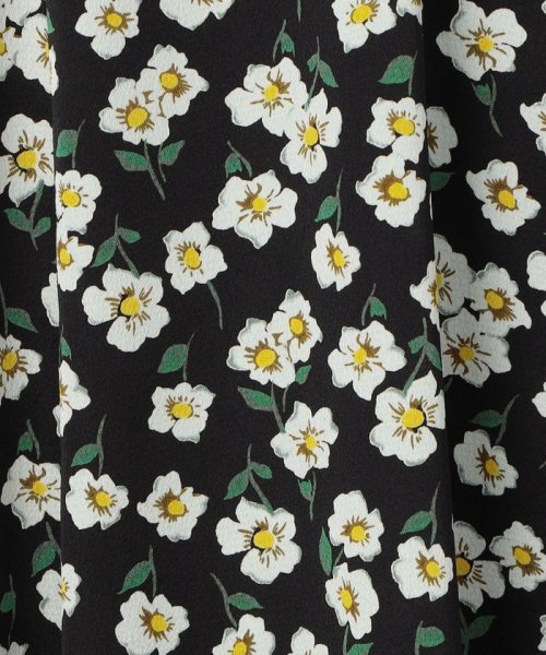 スピアワートプリント フレアスリーブワンピース 