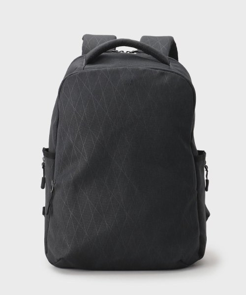 【多機能・軽量】シャドーライン リュック 軽くて