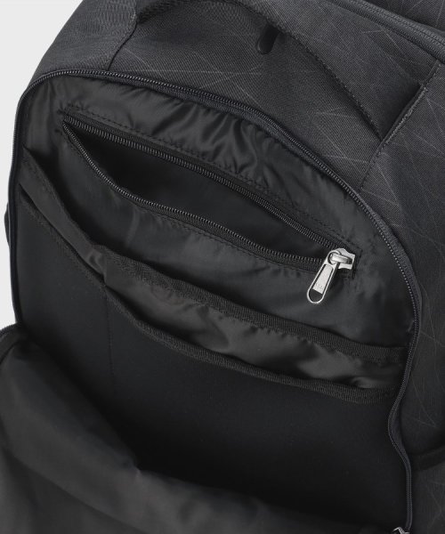 【多機能・軽量】シャドーライン リュック 軽くて