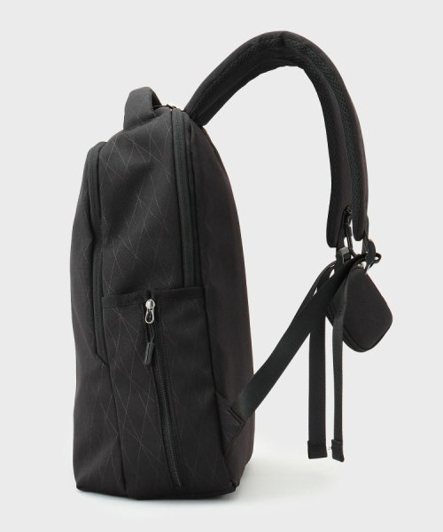 【多機能・軽量】シャドーライン リュック 軽くて