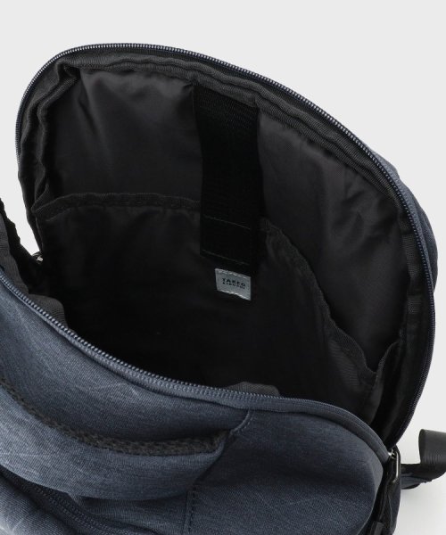 【多機能・軽量】シャドーライン リュック 軽くて