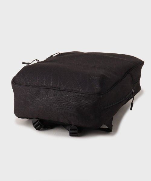 【軽量】ONOFF シャドーライン バックパック 軽くて