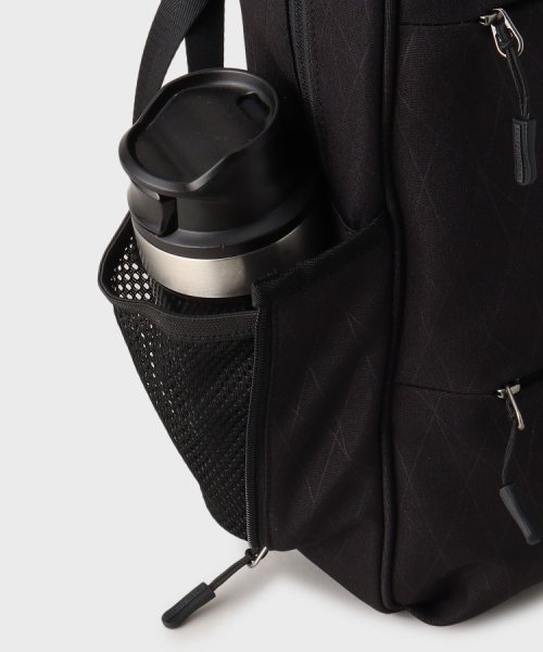 【軽量】ONOFF シャドーライン バックパック 軽くて