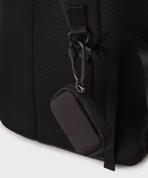 【軽量】ONOFF シャドーライン バックパック 軽くて