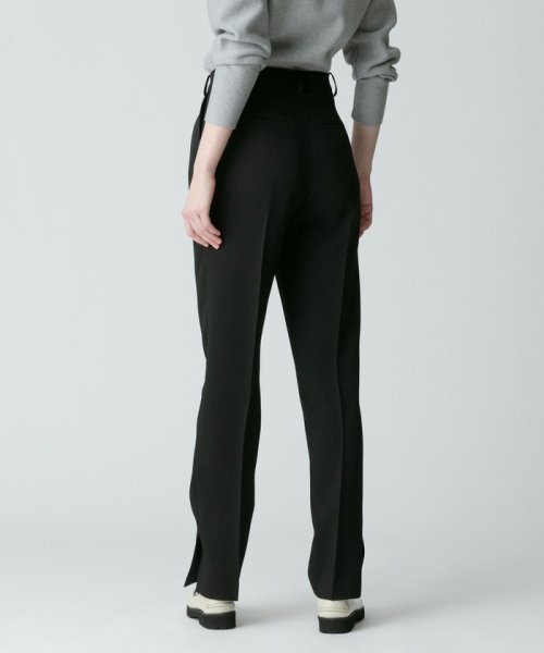 サイドスリットテーパードパンツ 