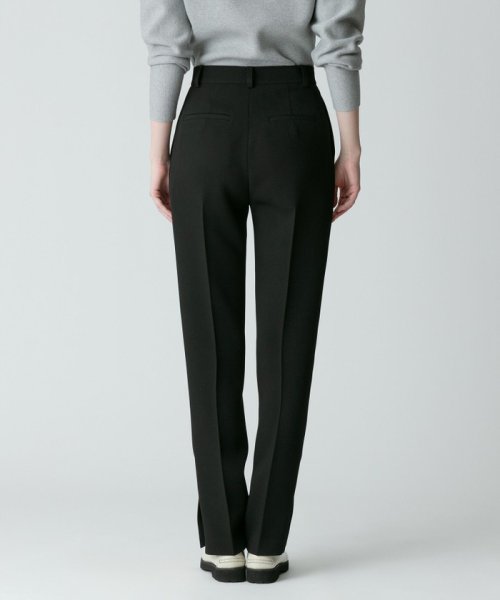 サイドスリットテーパードパンツ 