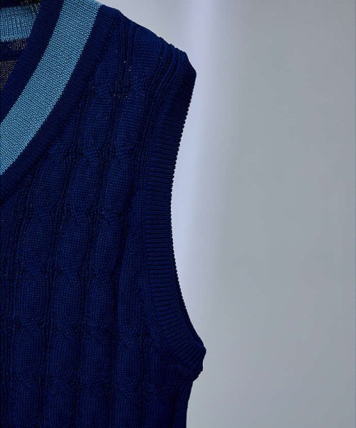 ケーブル編み チルデンベスト ケーブル編み チルデンベスト W1275115739(9724円)