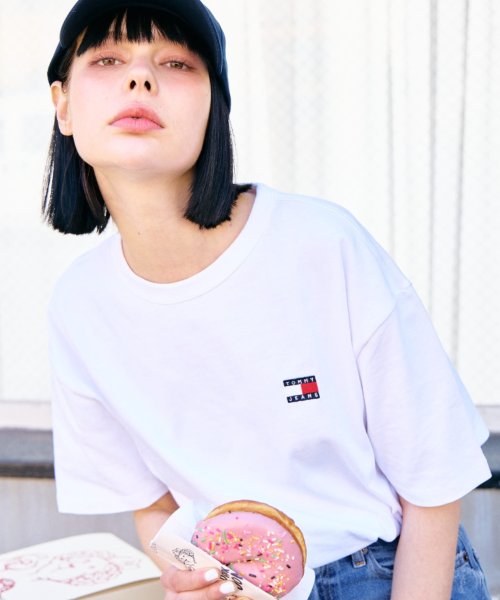 TOMMY JEANS(トミージーンズ)/【オンライン限定】レギュラーバッジTシャツ/img05