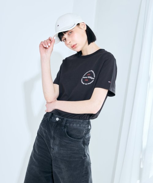 TOMMY HILFIGER(トミーヒルフィガー)/【オンライン・一部店舗限定】ラウンドロゴTシャツ/img04