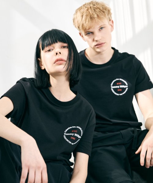 TOMMY HILFIGER(トミーヒルフィガー)/【オンライン・一部店舗限定】ラウンドロゴTシャツ/img11