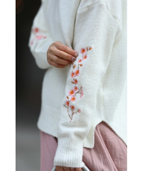 CAWAII(カワイイ)/春を呼ぶ桜刺繍スリーブのニットプルオーバートップス/img07