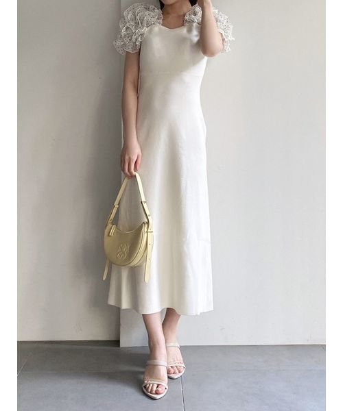 イントリケートフリルコンビニットワンピース 予めご了承ください