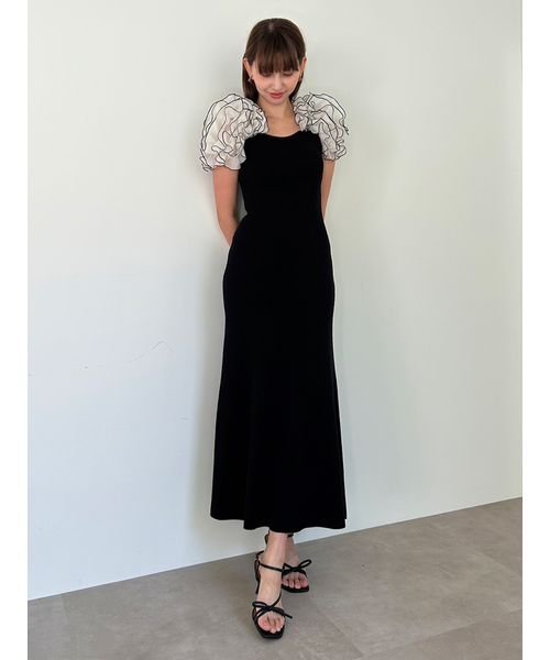 イントリケートフリルコンビニットワンピース 予めご了承ください