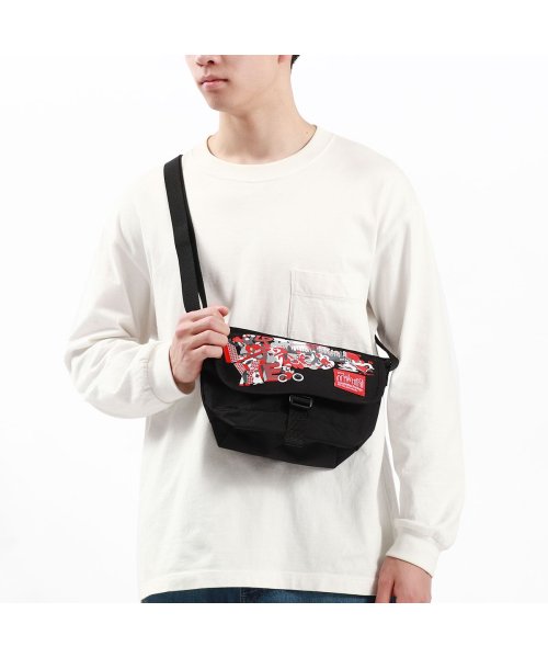 Manhattan Portage(マンハッタンポーテージ)/日本正規品 マンハッタンポーテージ ショルダーバッグ 斜めがけ Manhattan Portage ミニ ナイロン 撥水 A5 限定 MP1603ART23/img01