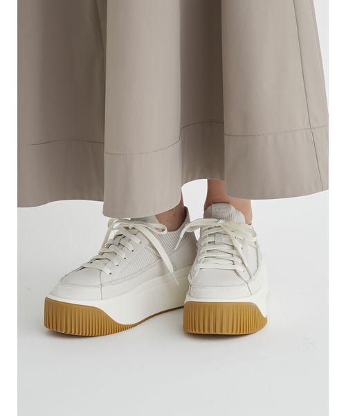 ■UGG for emmi W EZ-DUZZIT LAC 厚底 スニーカー UGG for emmi】W EZ-DUZZIT LACE(スニーカー)｜シューズ｜emmi