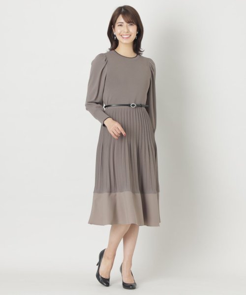 TO BE CHIC(L SIZE)(トゥービーシック Lサイズ)/【L】レーヨンナイロンコンビ ニットワンピース/img02