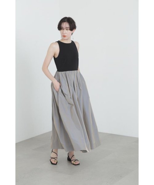 タックドッキングタックドレス 