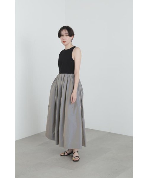 タックドッキングタックドレス 