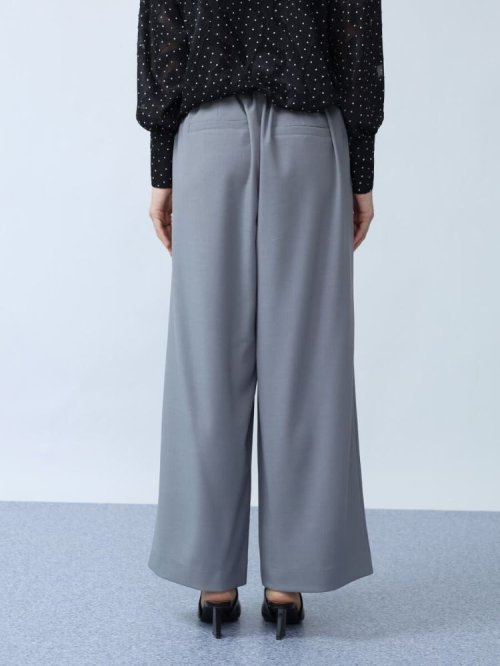 フロントタックワイドストレートパンツ