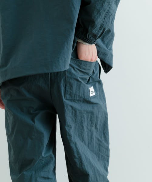 ITEMS URBANRESEARCH(アイテムズアーバンリサーチ（メンズ）)/ddp　Nylon Wide Pants/img12