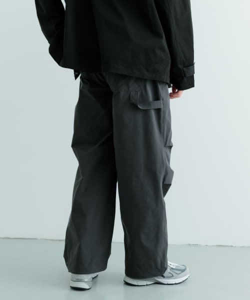 ITEMS URBANRESEARCH(アイテムズアーバンリサーチ（メンズ）)/撥水×イージーケア パラシュートパンツ/img19