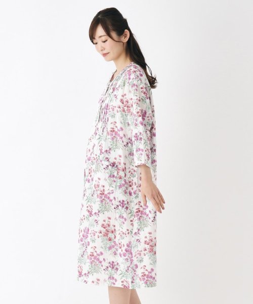  LAURA ASHLEY(ローラアシュレイ)/【GIFTにおすすめ】メーガン柄 ダブルガーゼ ルームドレス/img05