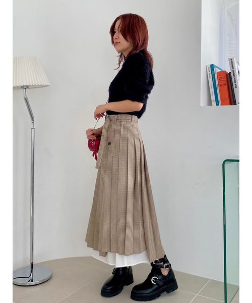 LILY BROWN プリーツスカート「ステップヘムスリットプリーツ