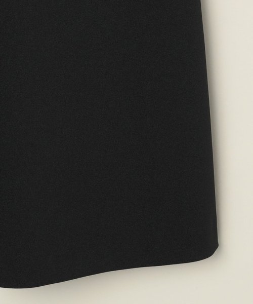 quaranciel:〈洗濯機可能〉ディープ Vネック フレア ワンピース quaranciel