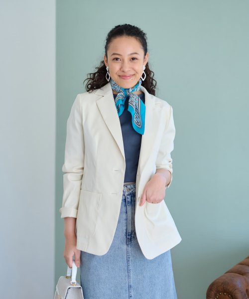 テーラードジャケット 