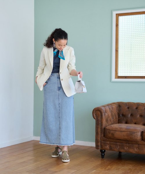 テーラードジャケット 