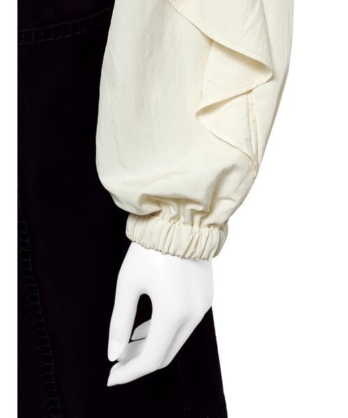 マルチウェイフリルブルゾン 予めご了承ください