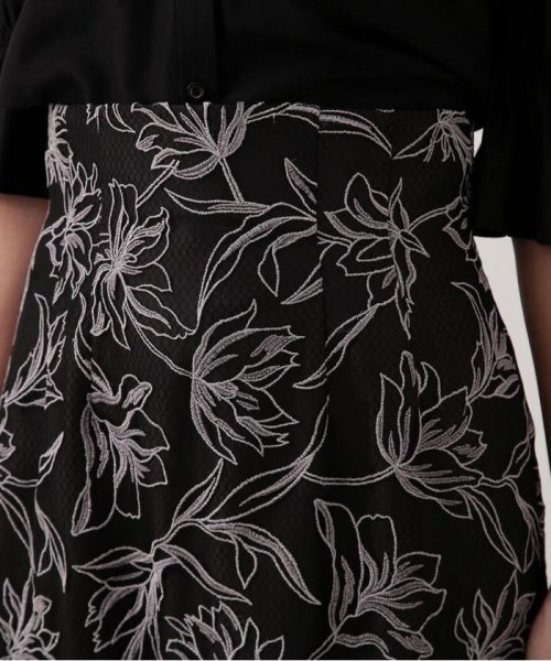 PROPORTION BODY DRESSING(プロポーション　ボディドレッシング)/フラワーオーガン刺繍タイトスカート/img18