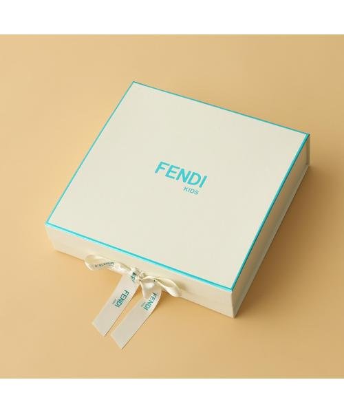 FENDI(フェンディ)/FENDI KIDS ギフトセット BUK096 8RA ロンパース+スタイ+帽子/img13