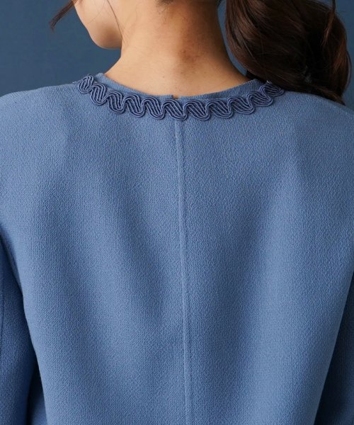 ノーカラージャケット 