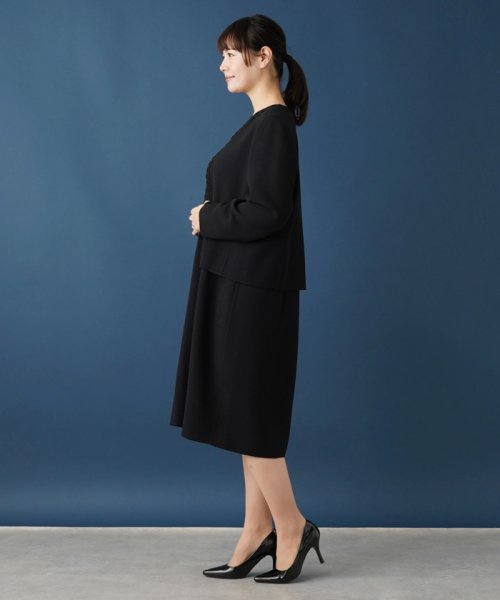 ノーカラージャケット 