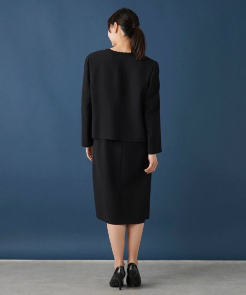 ノーカラージャケット 