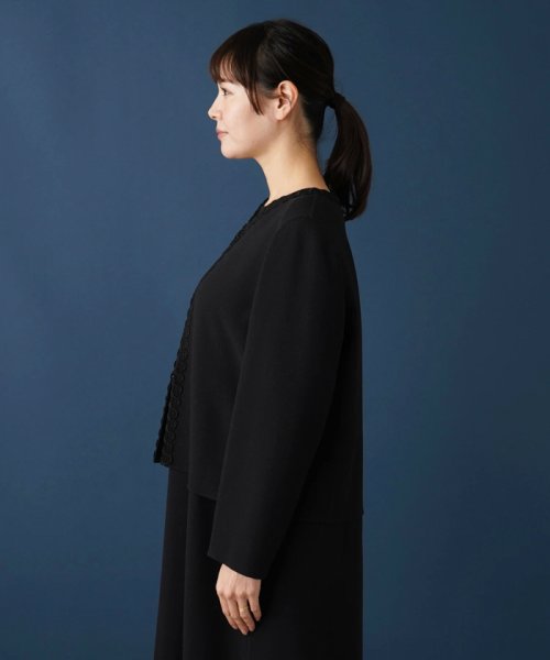 ノーカラージャケット 