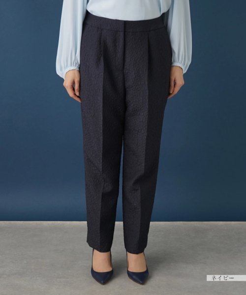 タックテーパードパンツ 