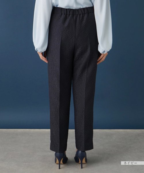 タックテーパードパンツ 