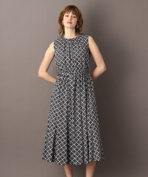 【洗える/スタイルアップ】オーバーラップサークルワンピース 