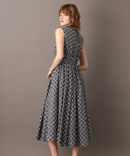 【洗える/スタイルアップ】オーバーラップサークルワンピース 