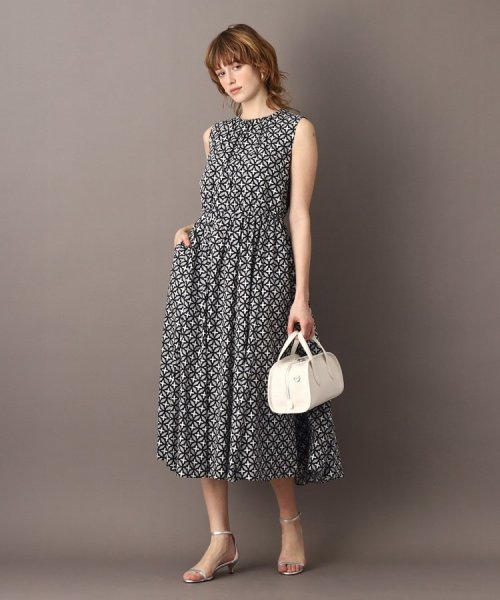 【洗える/スタイルアップ】オーバーラップサークルワンピース 