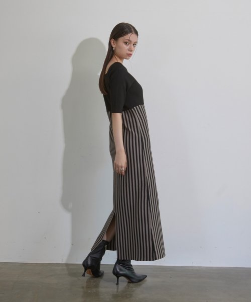 MIELI INVARIANT(ミエリ インヴァリアント)/Stripe Square N/C Knit Dress/img14