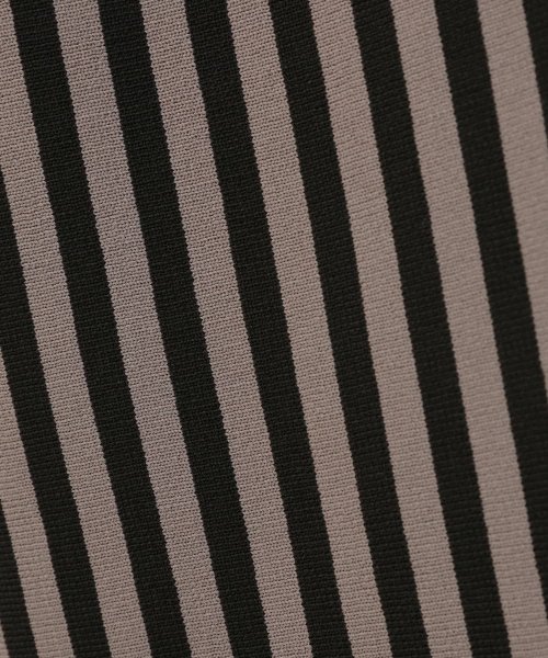 MIELI INVARIANT(ミエリ インヴァリアント)/Stripe Square N/C Knit Dress/img25