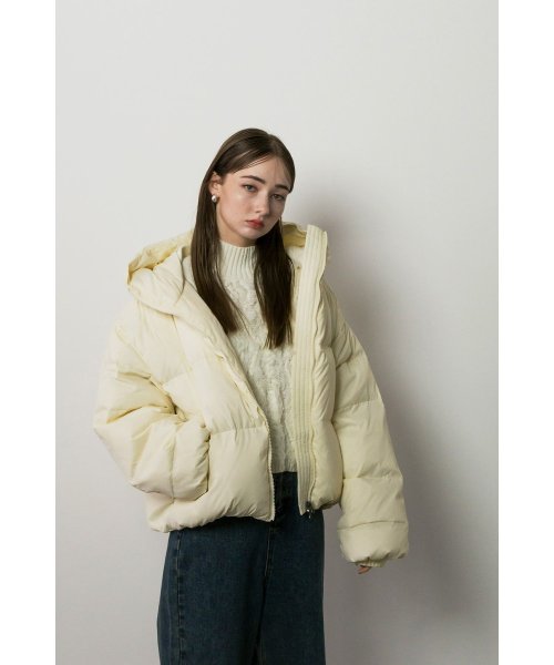 ハイネックダウンブルゾン 