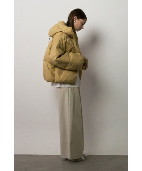 ハイネックダウンブルゾン 