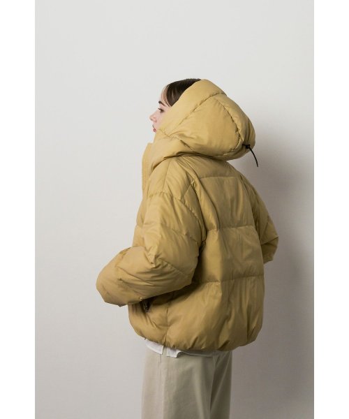 ハイネックダウンブルゾン 