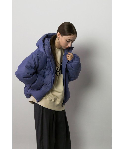 ハイネックダウンブルゾン 