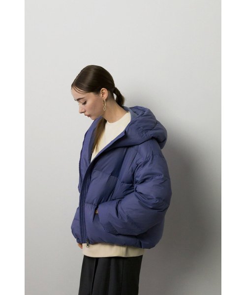 ハイネックダウンブルゾン 