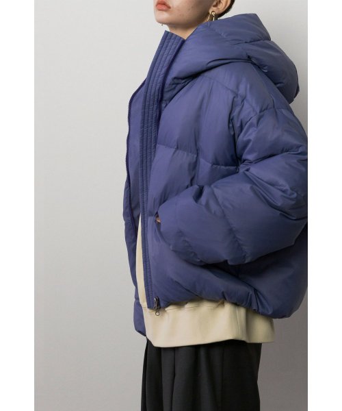 ハイネックダウンブルゾン 